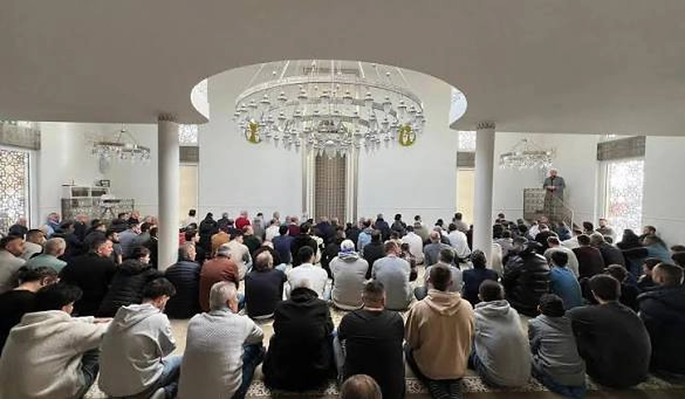 Gemeinschaft beim Gebet